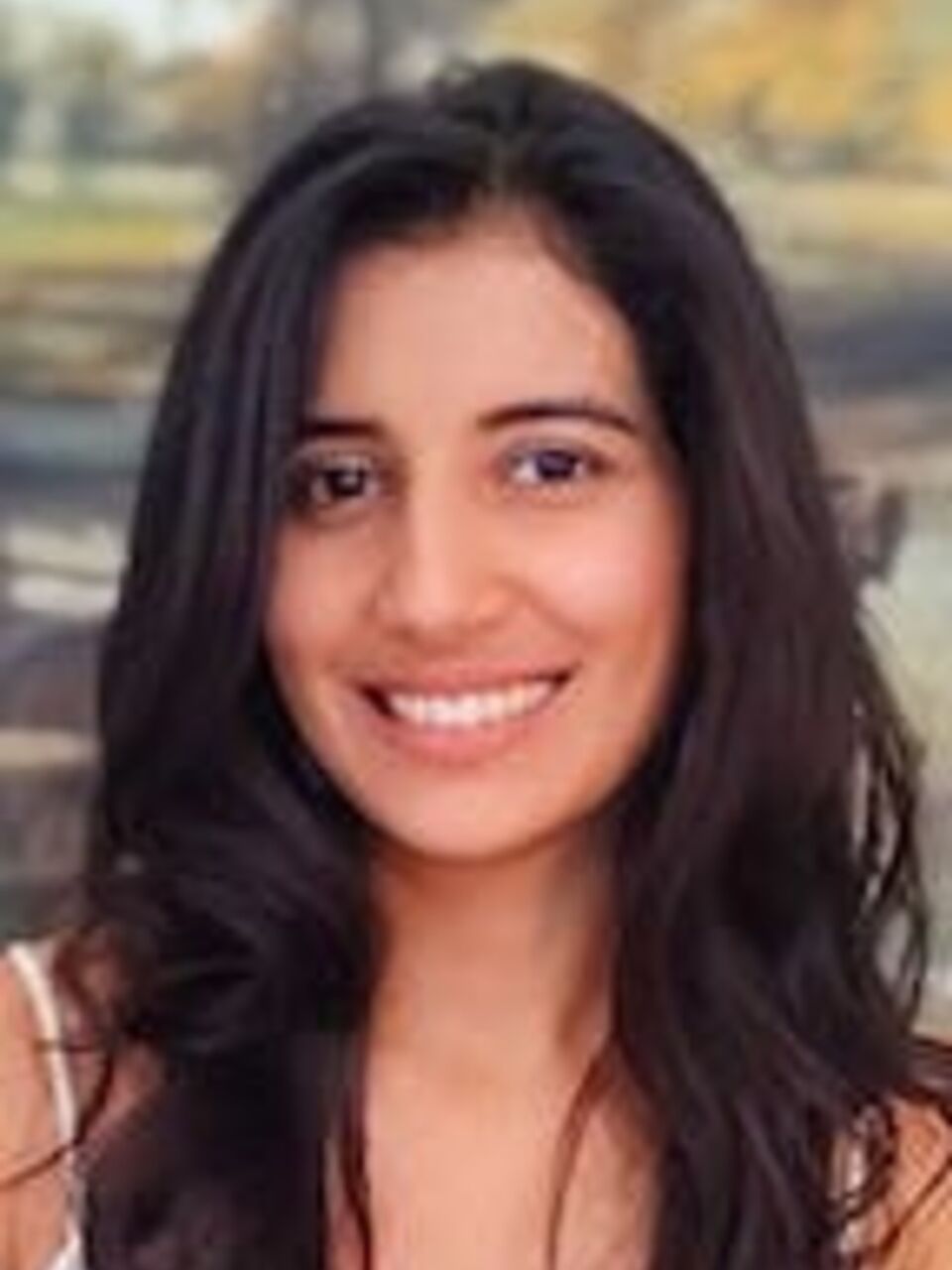 Ayn Zoya